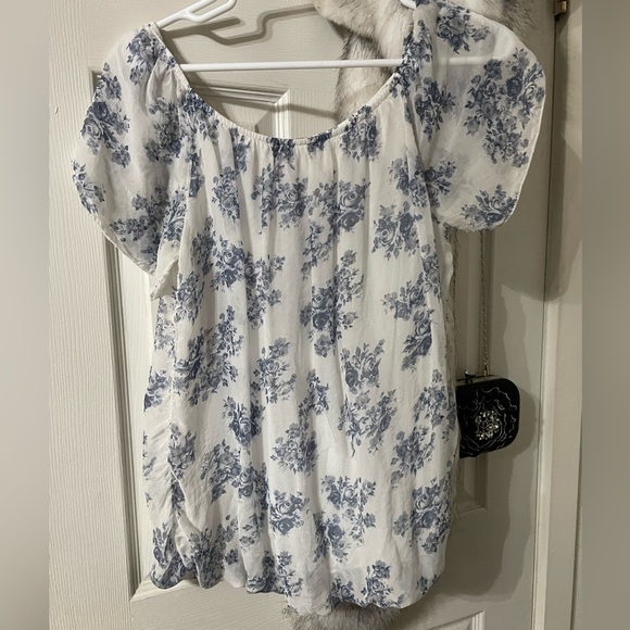 Gorgeous 100% Silk Summer Top Size Medium - Picture 3 of 11